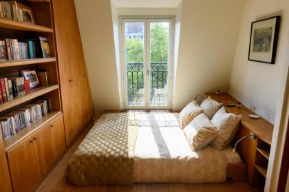 Magnificent apartment with balcony overlooking Sacre-Coeur - Paris 18eme - image 6