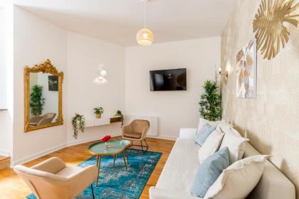 Cosy 3 Bedroom 1 bathroom - Champs Elysees - image 9