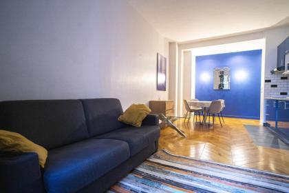 Apartment near Montmartre - image 2