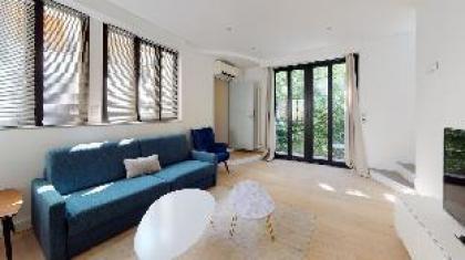 R.Garros Luxurious Triplex 1400ft 8p near Paris 16 - image 4