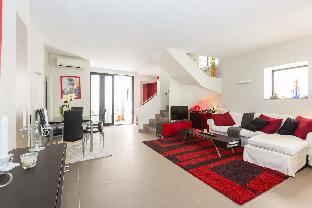 Prestigious 3BR Loft 5min Paris in Boulogne Heart - image 5