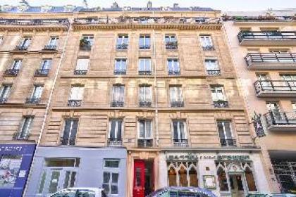 NEW ! Eiffel Tour Superb 1BR Apt in Paris - image 18