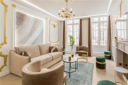 Luxury 3 bedroom and 3 bathroom -Louvre Marais - image 13