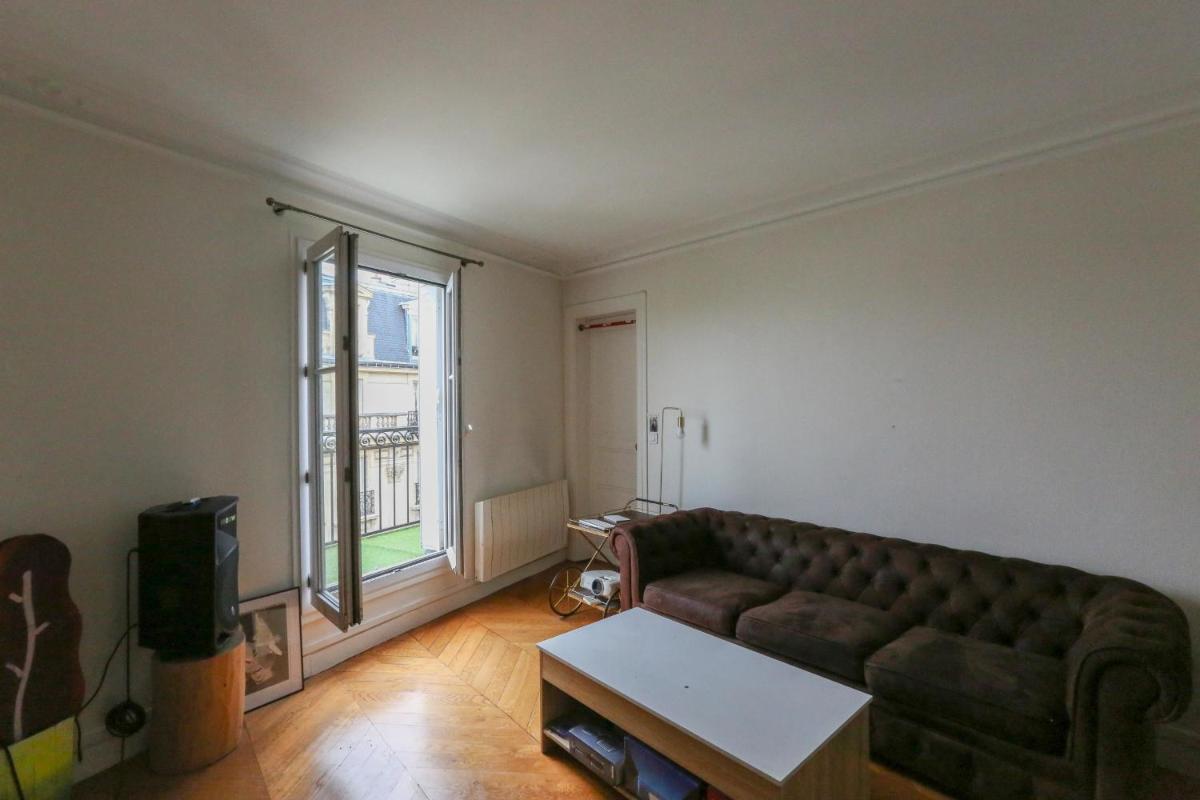 Comfortable and spacious apartment in Paris 3rd - main image