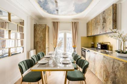 Luxury 3 Bedroom & 3 Bathroom Apartment - Louvre - image 16