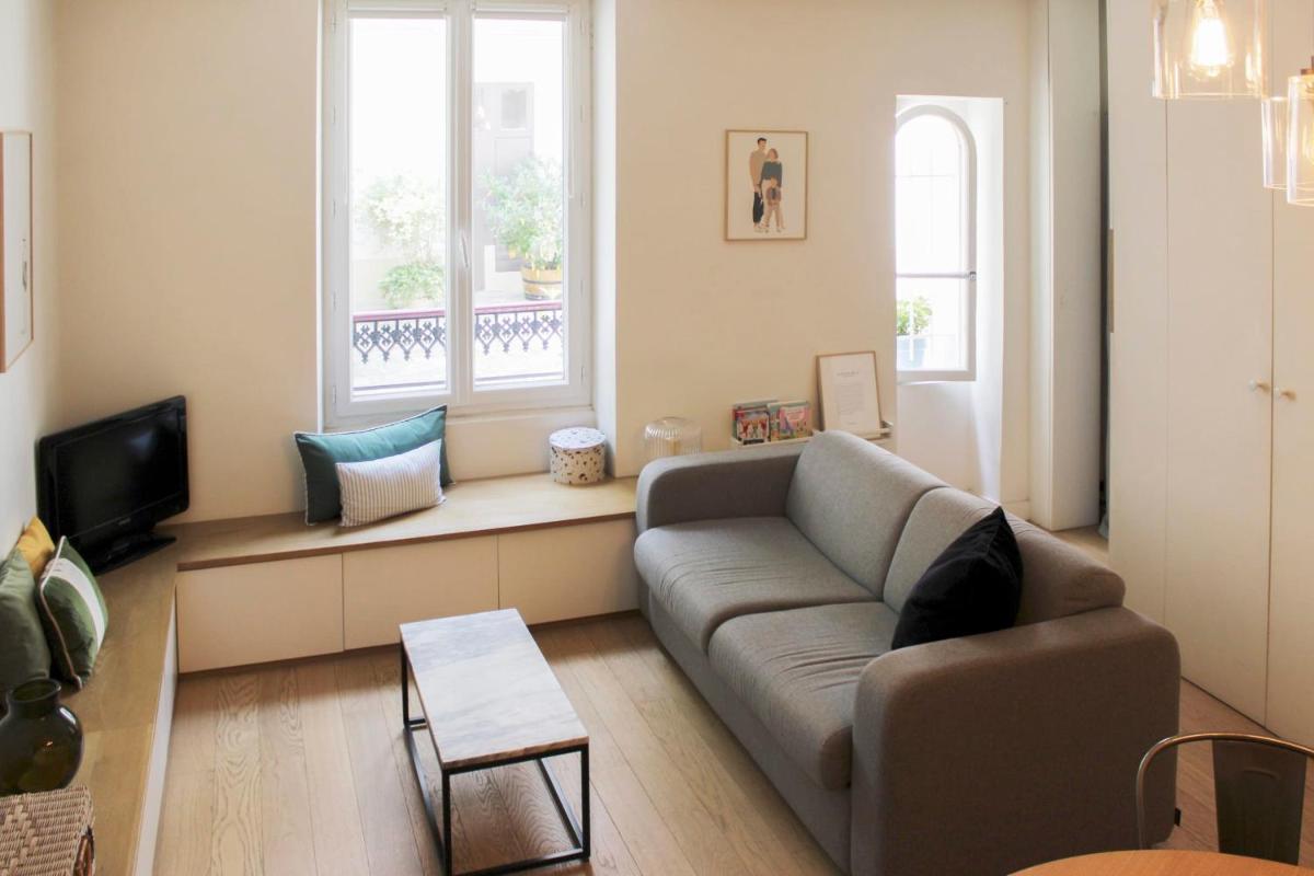 Bright and charming 60m family flat - main image