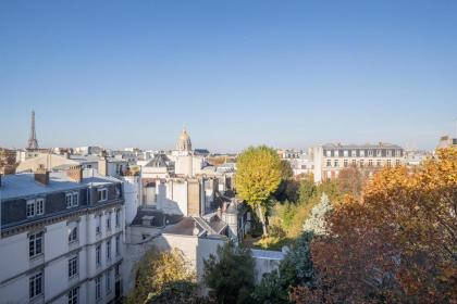 Eiffel Tower view terrace Saint Germain des Pres - image 9