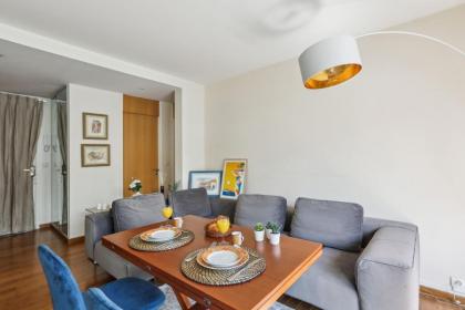 Trocadero & Arc de Triomphe - CityApartmentStay - image 10