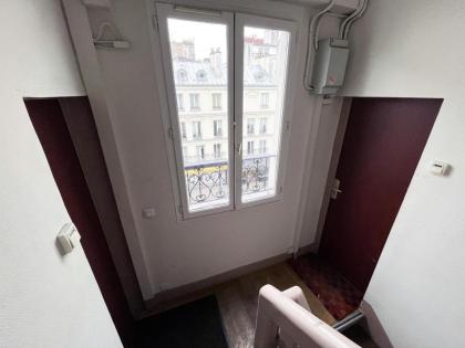 164 - Charming Studio in Center of Paris - image 13