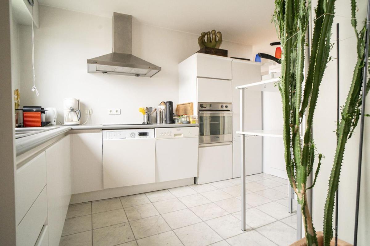 Apartment overlooking the rooftops of Paris - image 6