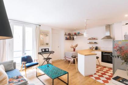 Charming 1BD Apart near Le Marais - image 14