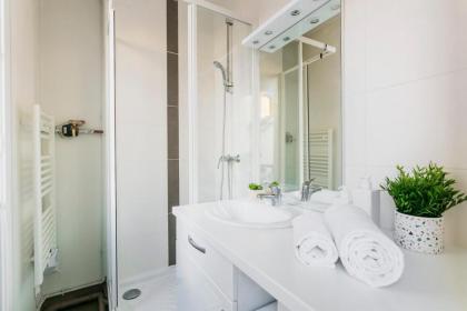 St Germain & Latin Quarter - CityApartmentStay - image 15