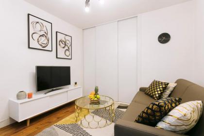 St Germain & Latin Quarter - CityApartmentStay - image 8