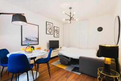 St Germain & Latin Quarter - CityApartmentStay - image 9