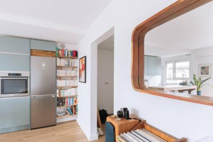 Beautiful Apart for 2 in Les Buttes Chaumont - image 15