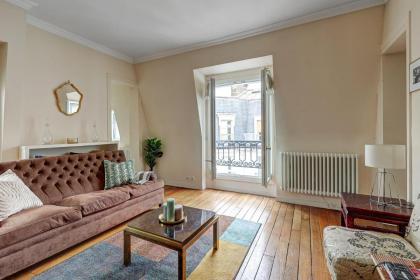 Pont Neuf & St Germain - CityApartmentStay - image 11