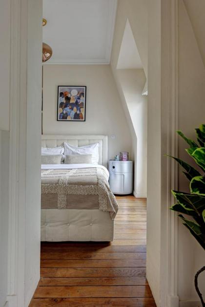 Pont Neuf & St Germain - CityApartmentStay - image 14