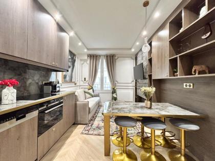 Luxury 2 Bedroom - Notre Dame - image 1