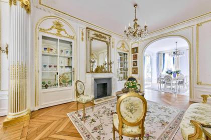 Luxury House In The Heart Of Paris - By feel luxury holidays - image 4