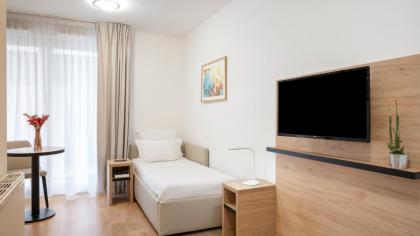 Sejours & Affaires Paris Bagnolet - image 13