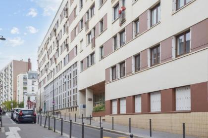 Luminous penthouse with a view in Paris - Welkeys - image 15