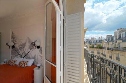 Luxury apartment at Auteuil - image 4