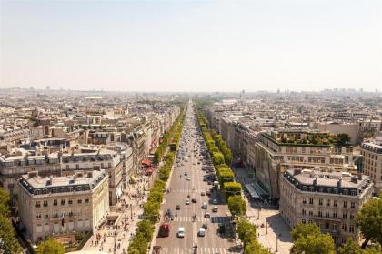 Grand Hotel Champs Elysées - image 17