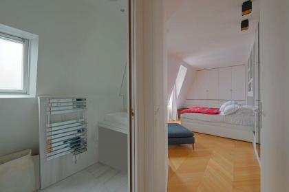 Appartement au cœur St Germain - image 5