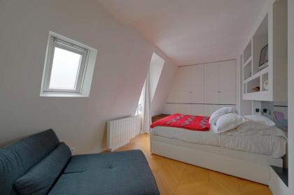 Appartement au cœur St Germain - image 8