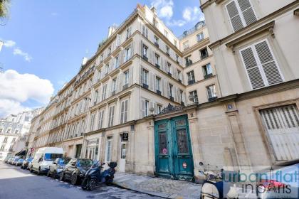 Urban Flat 110 - Luxury 3BDR Flat near Opera Paris - image 15