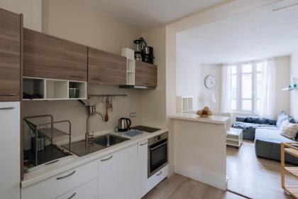 Chic & Cosy 1BD Apartment Georges Brassens! - image 12