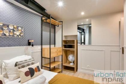 Urban Flat 44 - Charming Parisian Apartment in Montorgueil - image 15