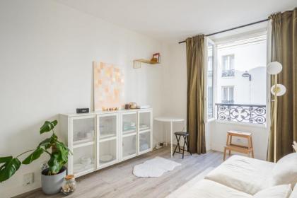 Modern flat near Bastille - Welkeys - image 2