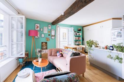 Vibrant & Enchanting 1BD Apartment Le Marais! Paris 