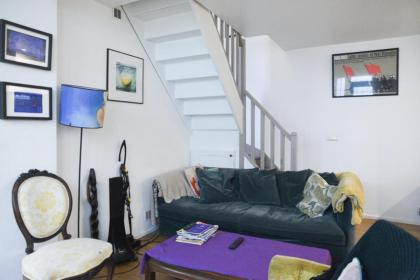 Spacious duplex - near park Paris