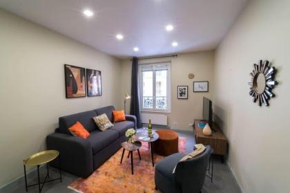 Sweet Inn  Cozy 2BR in the XVI Arrondissement Paris 