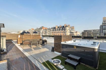 Appartement Luxueux avec Terrasse et Jacuzzi - image 19