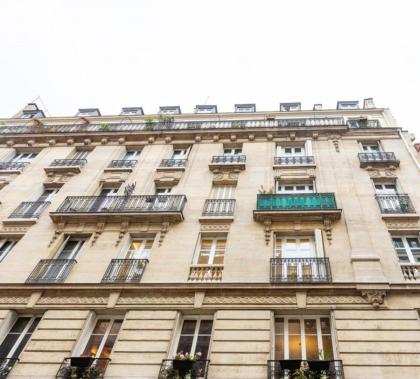 Spacious and pleasant nest 2 steps from Montmartre - image 9