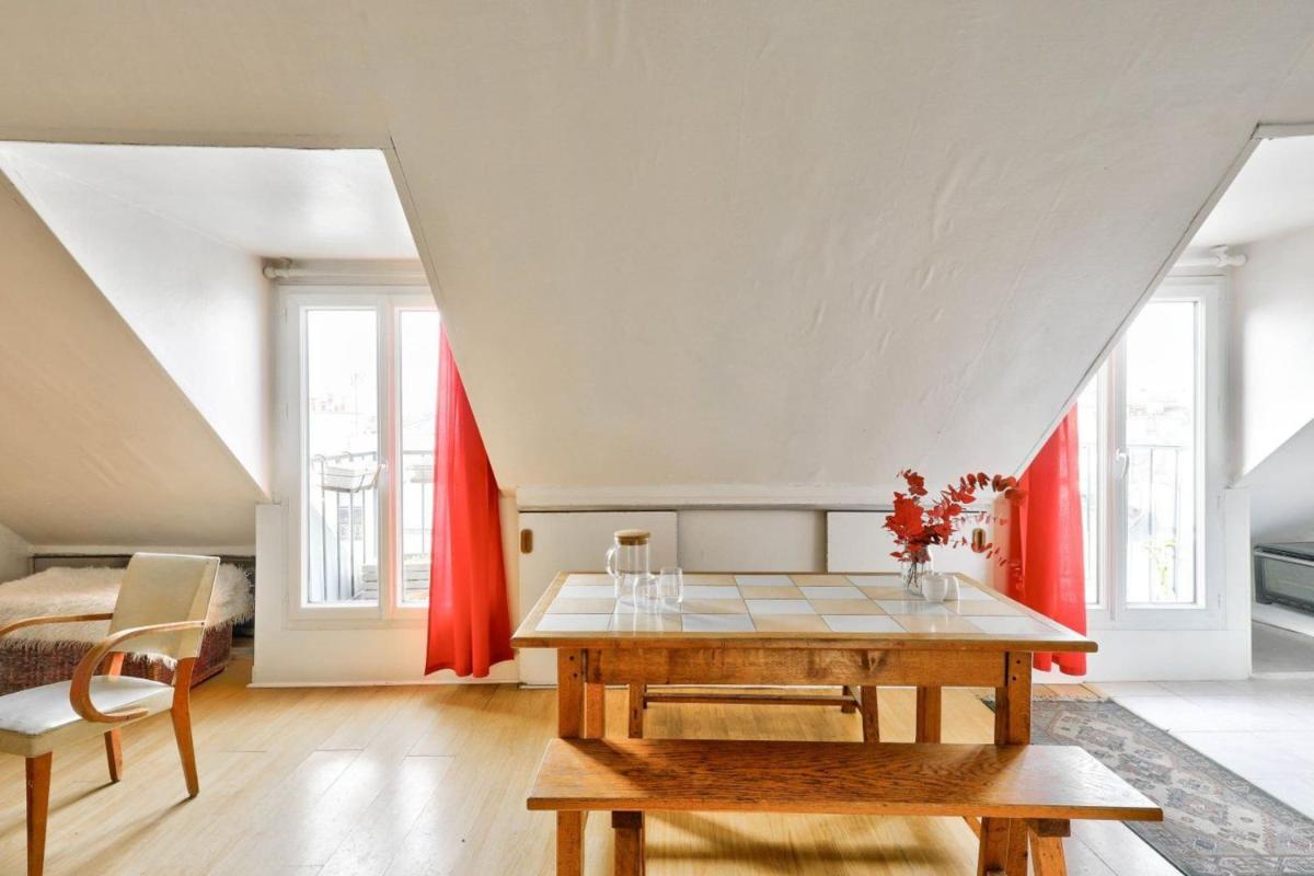 Charming 3-person apartment in the heart of the Marais - image 6